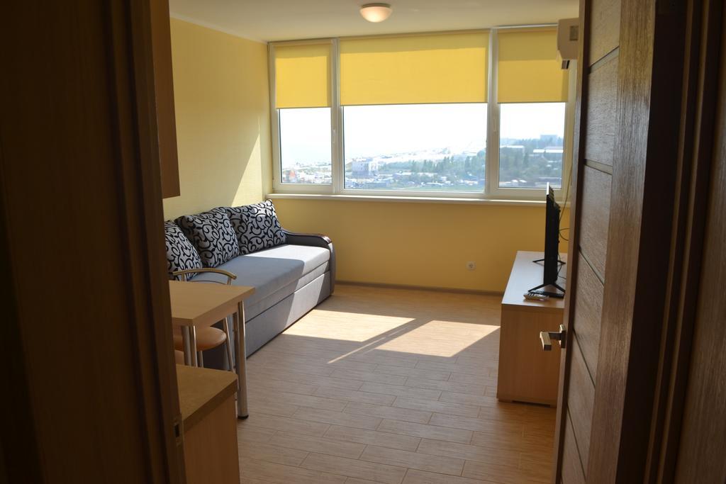 Hotel Promenad 扎托卡 外观 照片