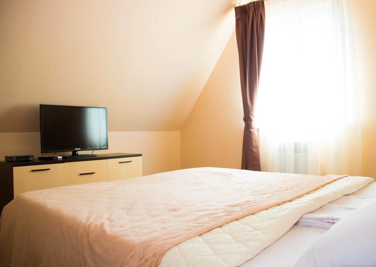 Hotel Promenad 扎托卡 外观 照片