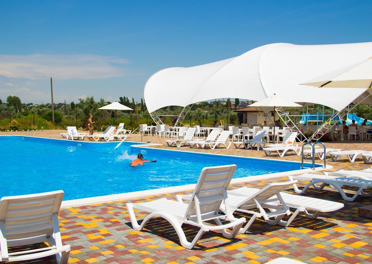 Hotel Promenad 扎托卡 外观 照片