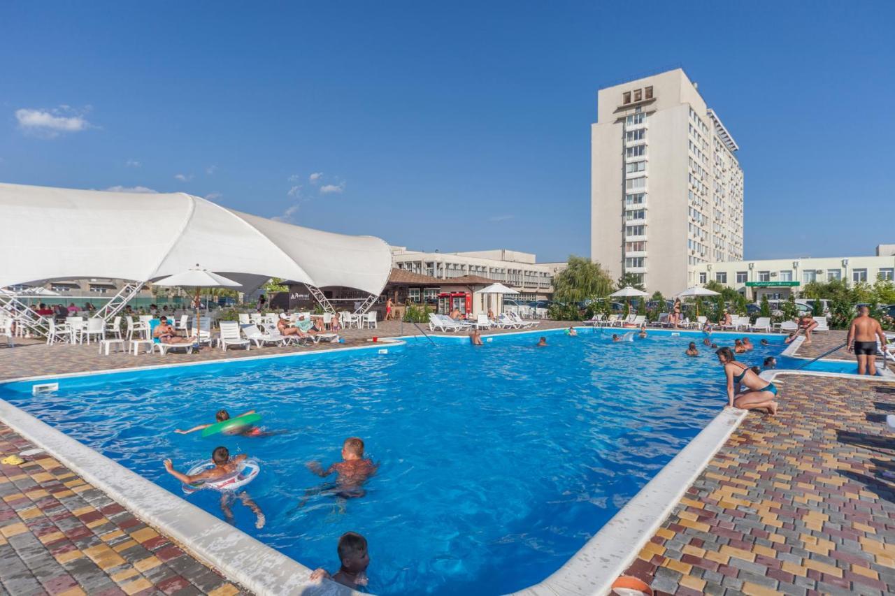 Hotel Promenad 扎托卡 外观 照片